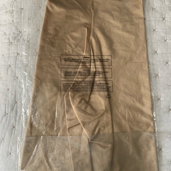 Spanx. High waist sharper. New. Medium - Picture 2 of 3